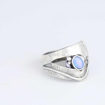 Ring mit Opal